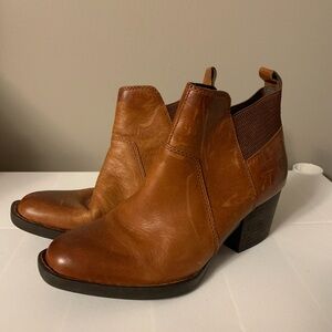 Born Brown Ankle Boots - Size 7 - Never Worn